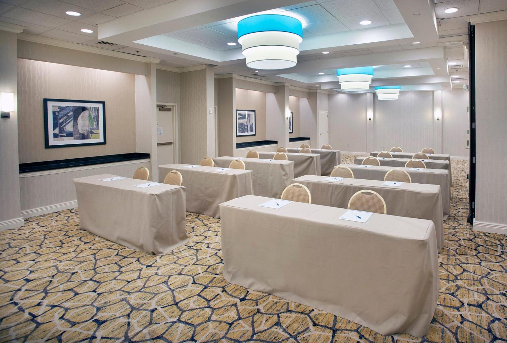Hotel Express Nashville-hendersonville By Ihg Hendersonville